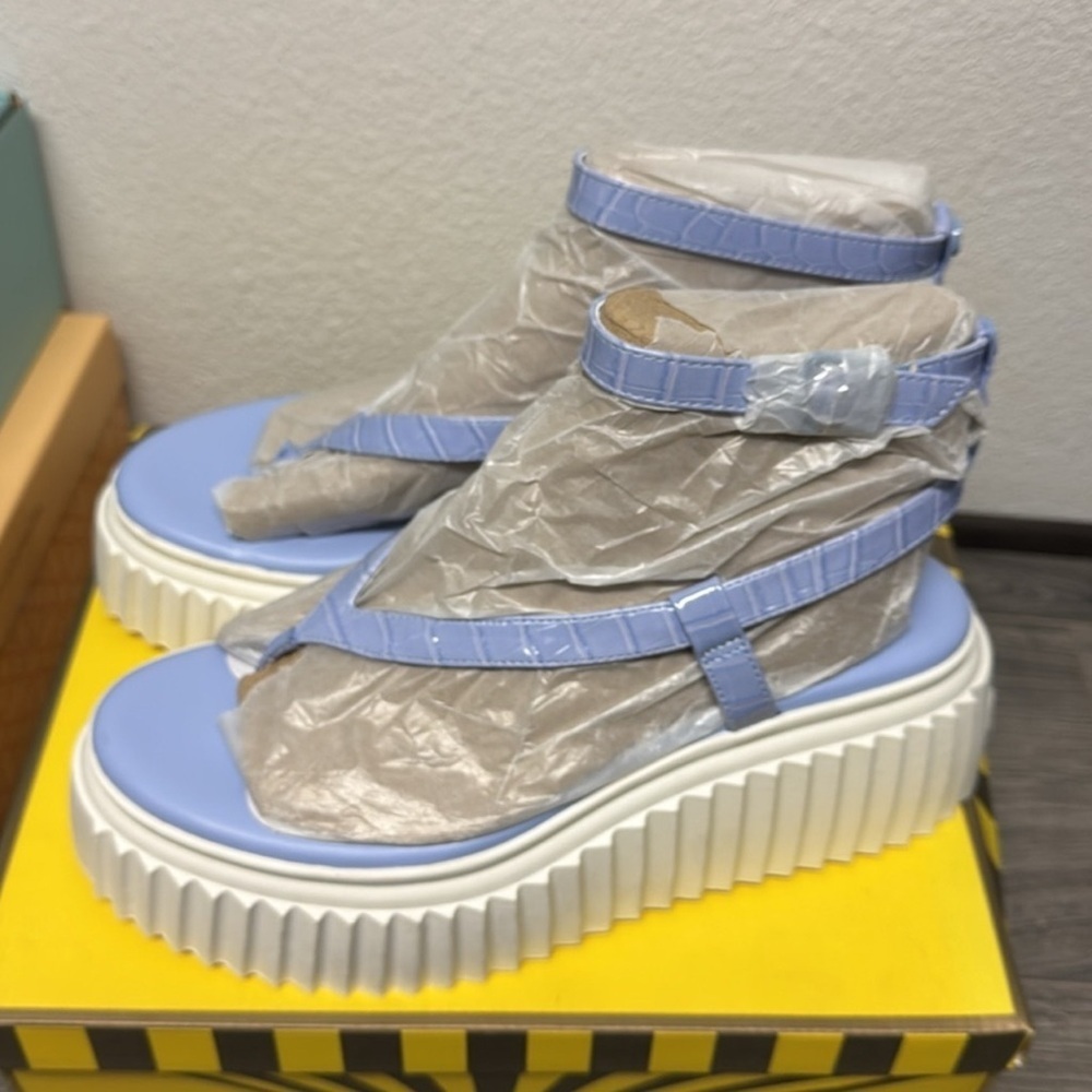 CIRCUS NY Women's Elana Platform Sandals - Picture 6 of 6